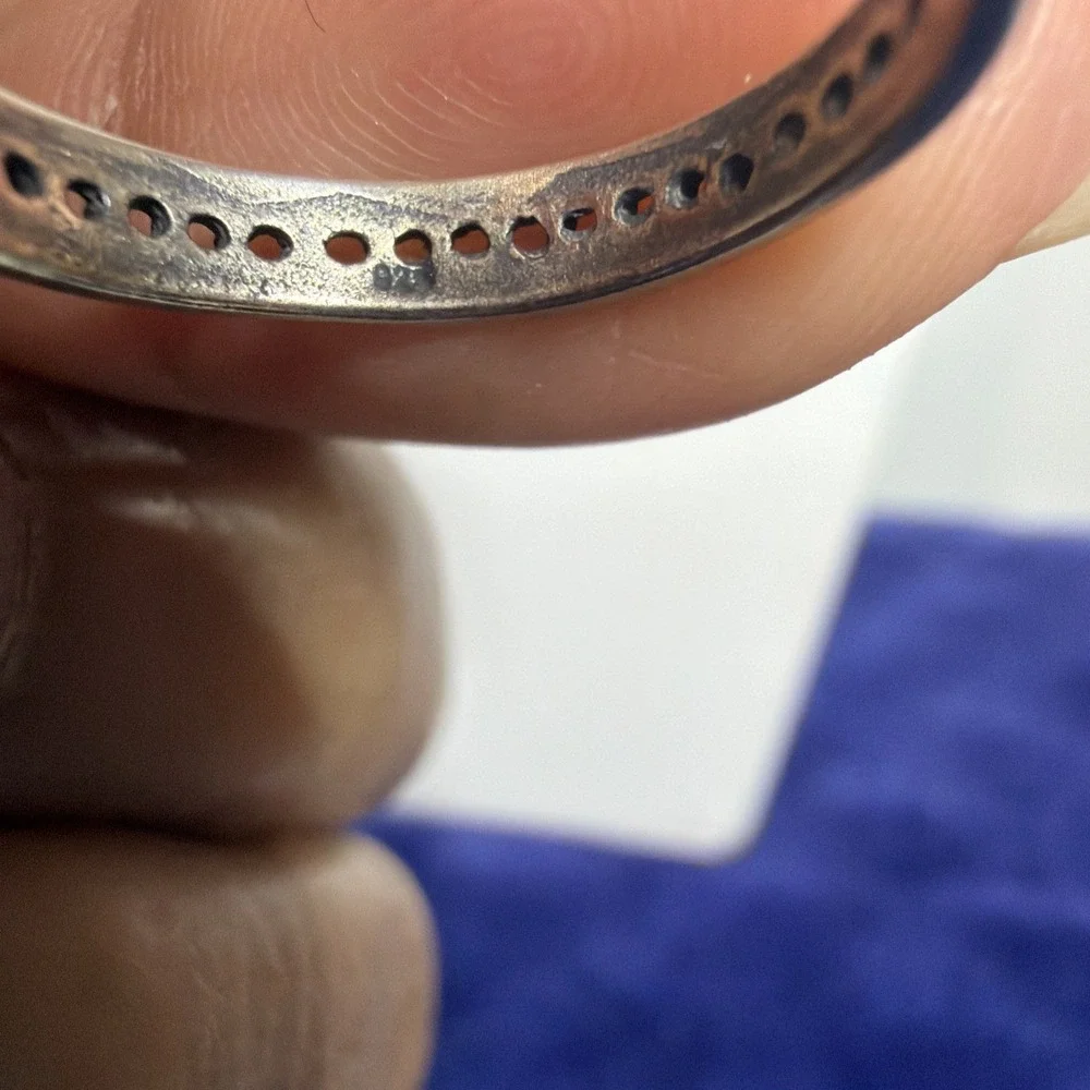 Vtg 925 Sterling Silver Band Ring 1.8g Size 6.75